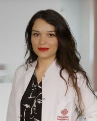 Diş Tabibi Nuray Akbıyık Bayam