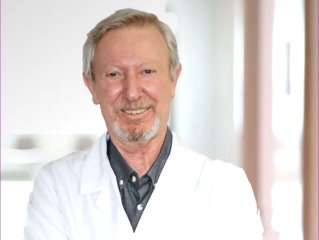 Prof.Dr. Refik Taşöz