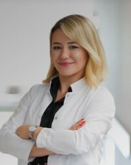 Op.Doktor Elif Uysal