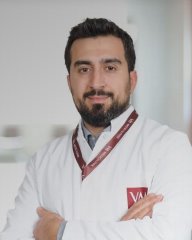Surgeon Dr. Sinan Murat Boz