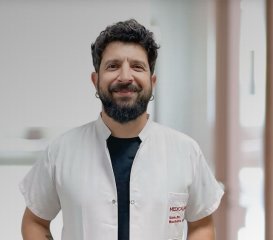 Uz.Doktor Mustafa Akcan