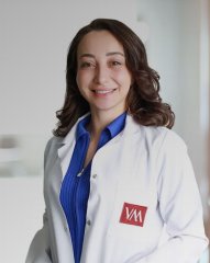 Op.Doktor Esra Karaali