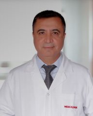 Uz.Doktor Rüstem Üçel