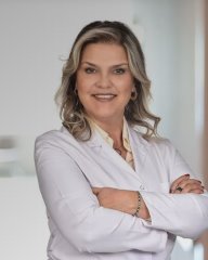 Uz.Doktor Feride Ekimler Süslü
