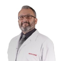 Uz.Doktor Ahmet Rıza Esmer