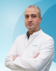 Doktor Elnur Hüseynov