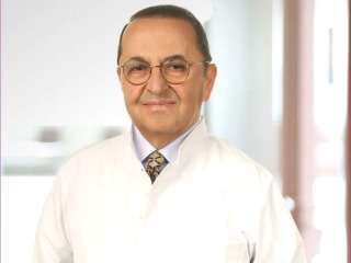 Prof.Dr. İzzet Yücesoy