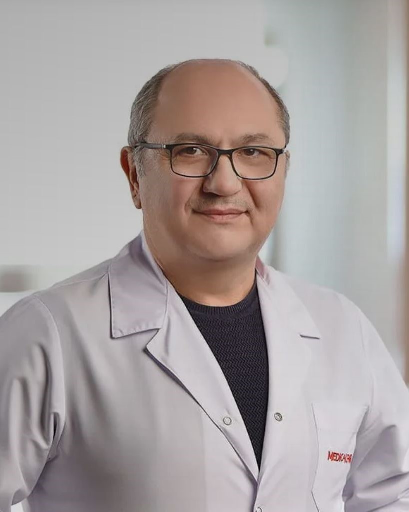 Uz.Doktor Mahir Kaya