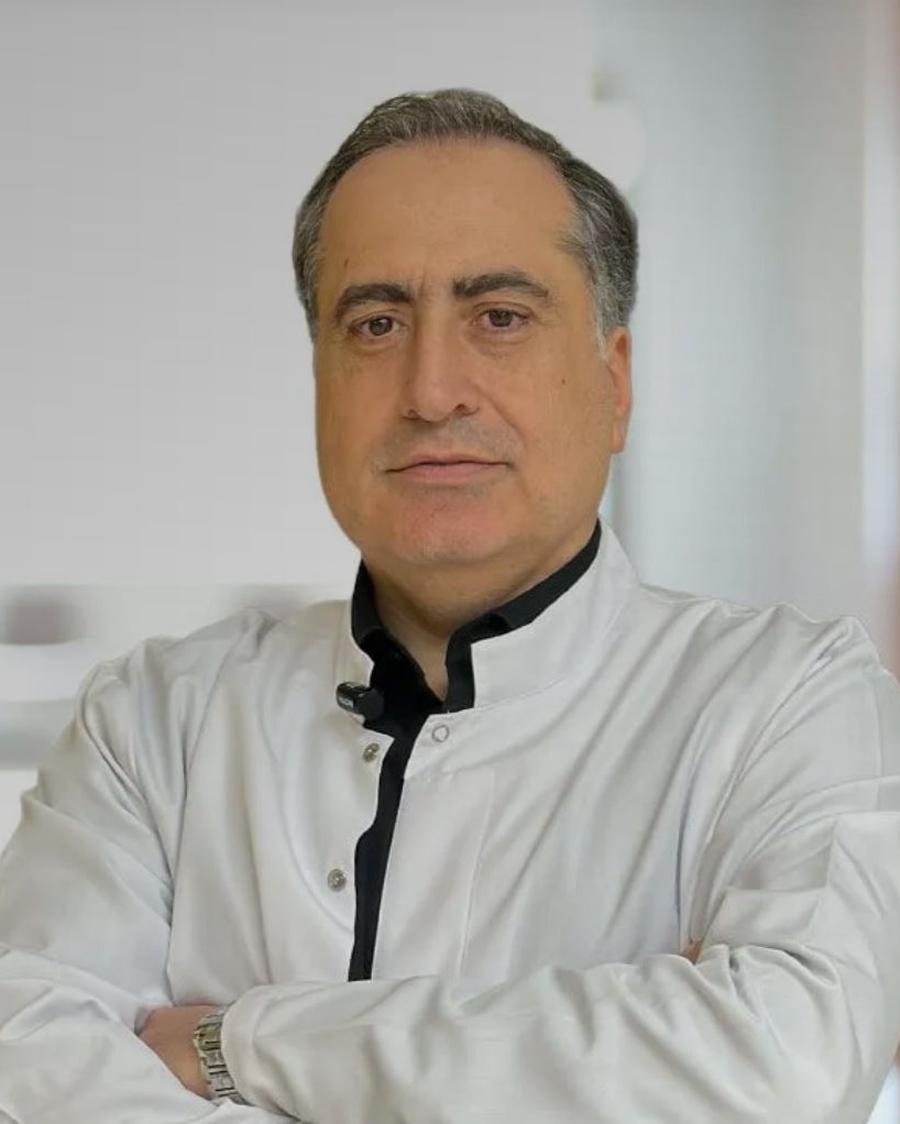 Uz.Doktor Barış Yazar