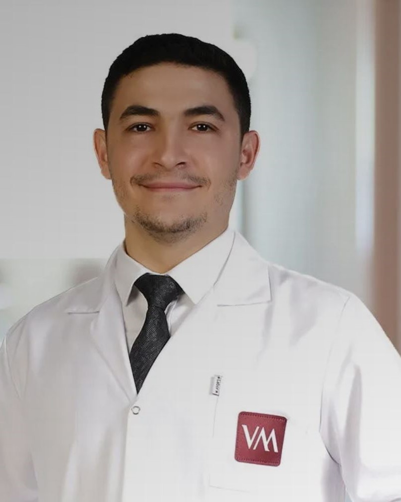 Op.Doktor Ahmet Taha Karakuzu