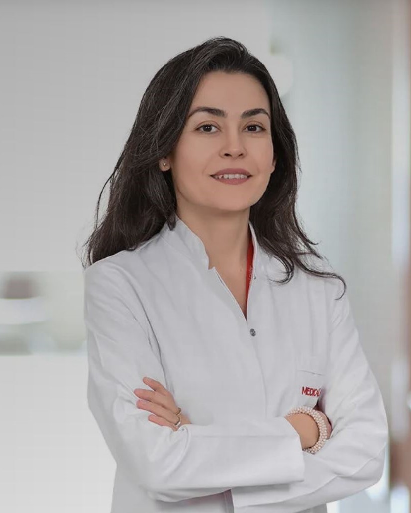 Uz.Doktor Ayşegül Özer Çelik