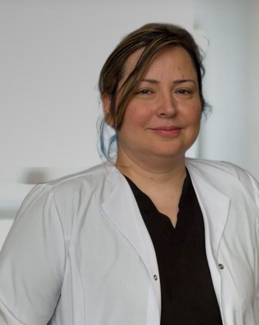 Doç.Dr. Aysu Akça