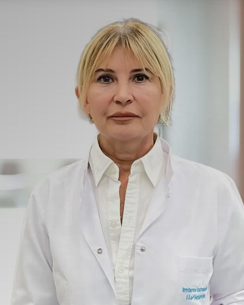 Uz.Doktor Esin Çeliker