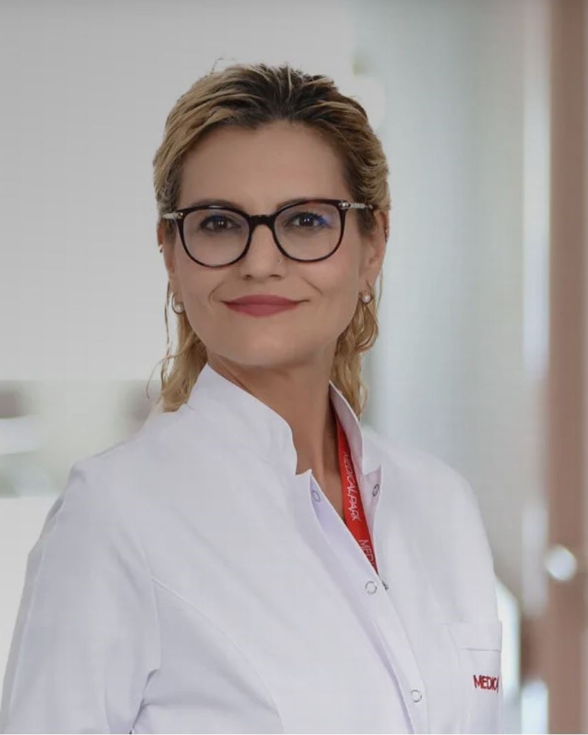 Uz.Doktor Nazmiye Aslı Sürgel