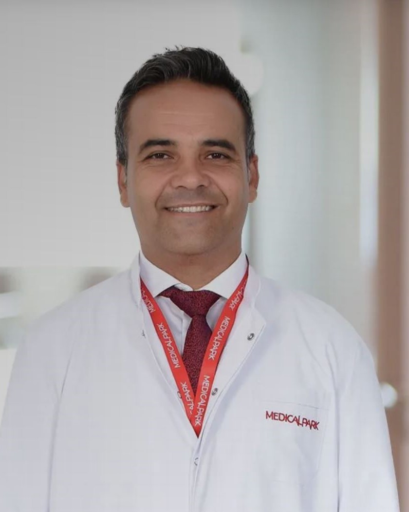 Uz.Doktor Bekir Akkaya
